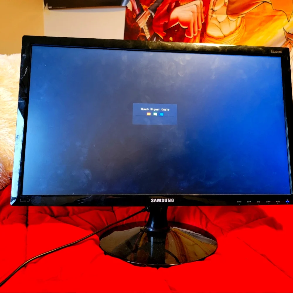 Samsung Monitor - Picture 3 of 3